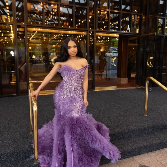 CUSTOM DIAMOND PROM DRESS - Picture 1 of 8